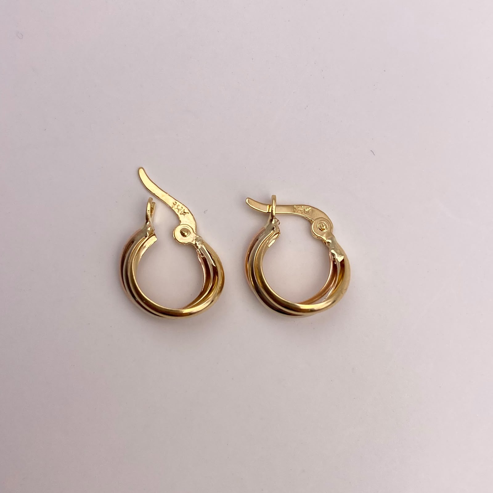 Candonga lisa Tres oros 18k 1,40 Gr / 1,3 Cm