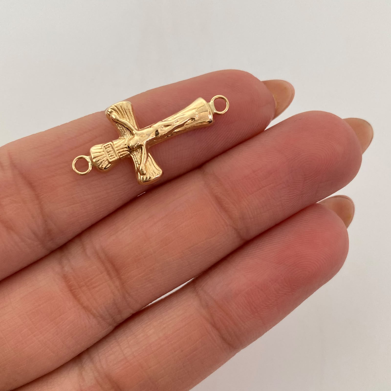 Herraje Cruz Cristo Oro amarillo 18k 0,7 Gr / 1,6 Cm