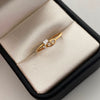 Anillo Gc Circon Oro amarillo 18k / Talla 7 1/2 / 0,95 Gr / 1,1 mm