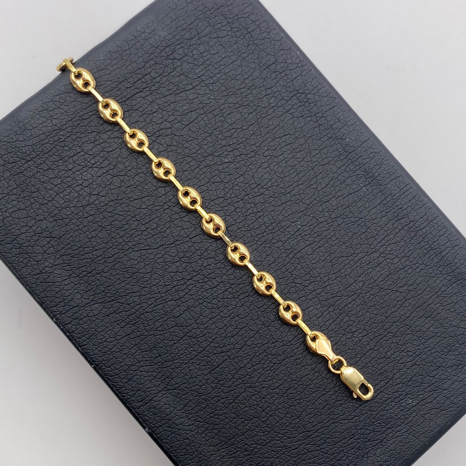 Pulso Gc liso Oro amarillo 18k 3,00 Gr / 4,1 mm / 20 Cm Broche 0,40