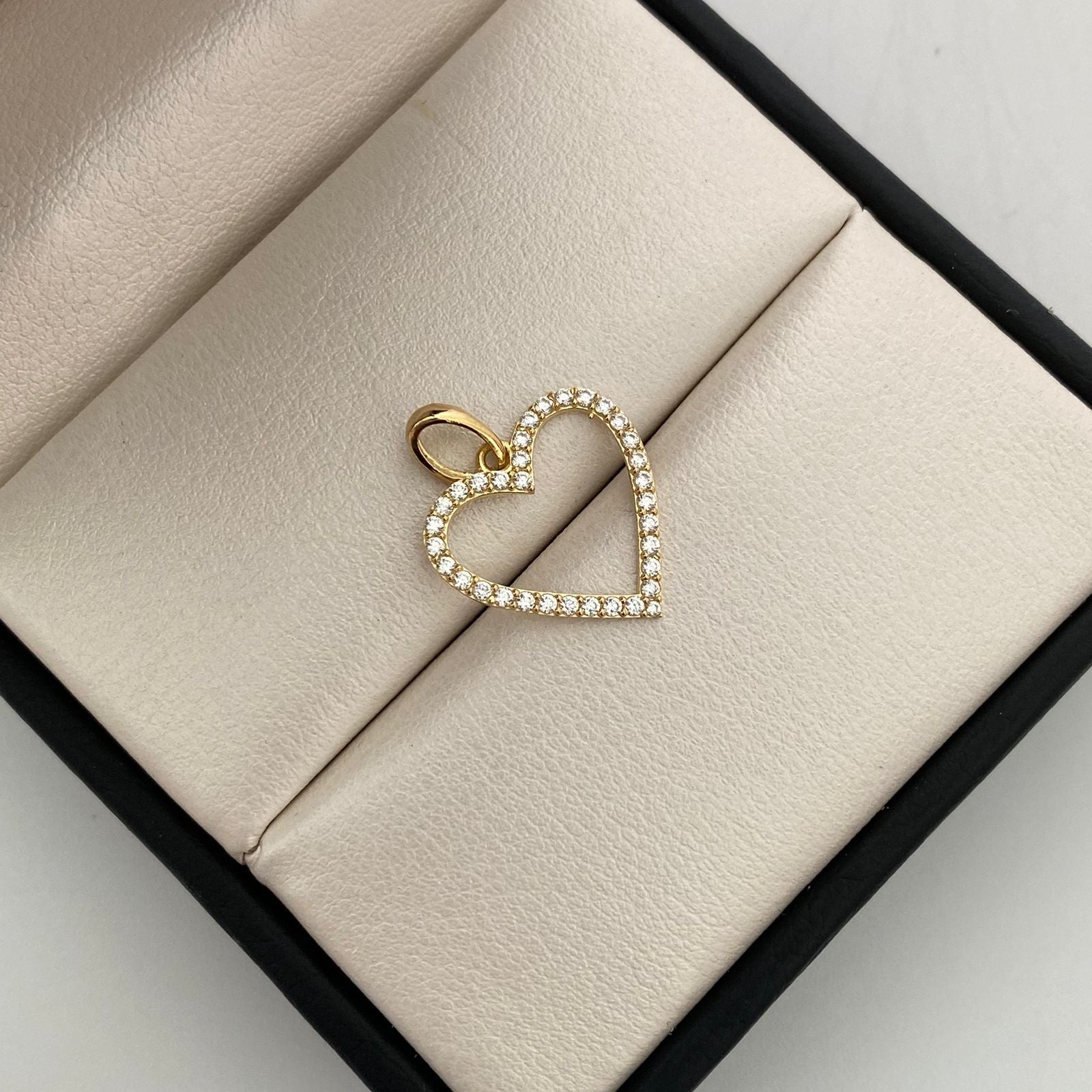 Dije Corazon Silueta Casting Oro amarillo 18k 1 Gr / 16,6 mm / 2,2 Cm