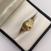 Anillo Rostro cristo circones verdes y blancos Oro amarillo 18k / Talla 9 1/2 / 5,95 Gr / 4,5 mm