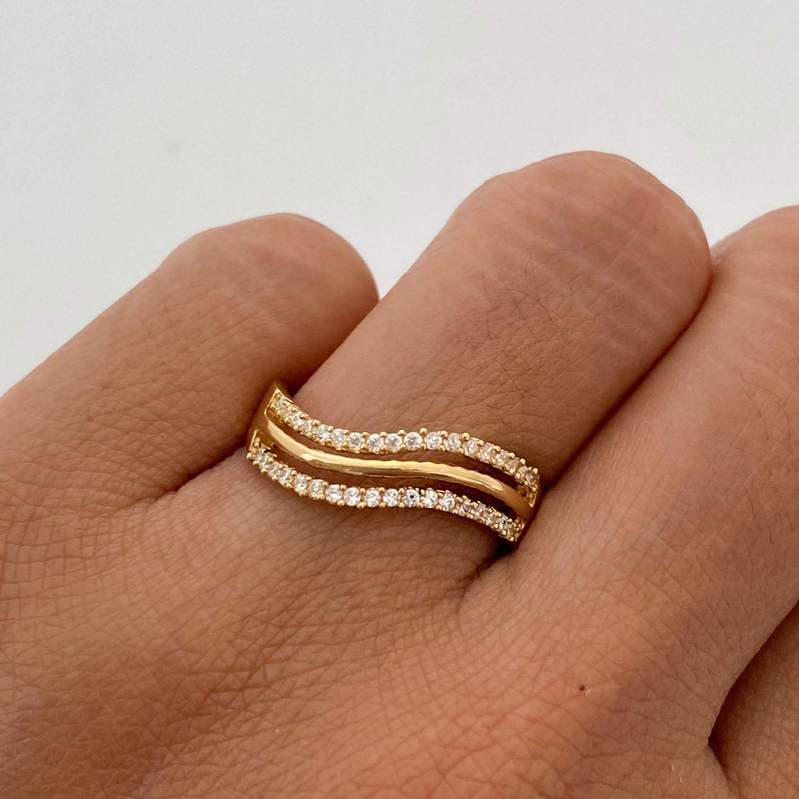 Anillo Filas Casting Oro amarillo 18k / Talla 7 1/2 / 3,05 Gr / 2,9 mm