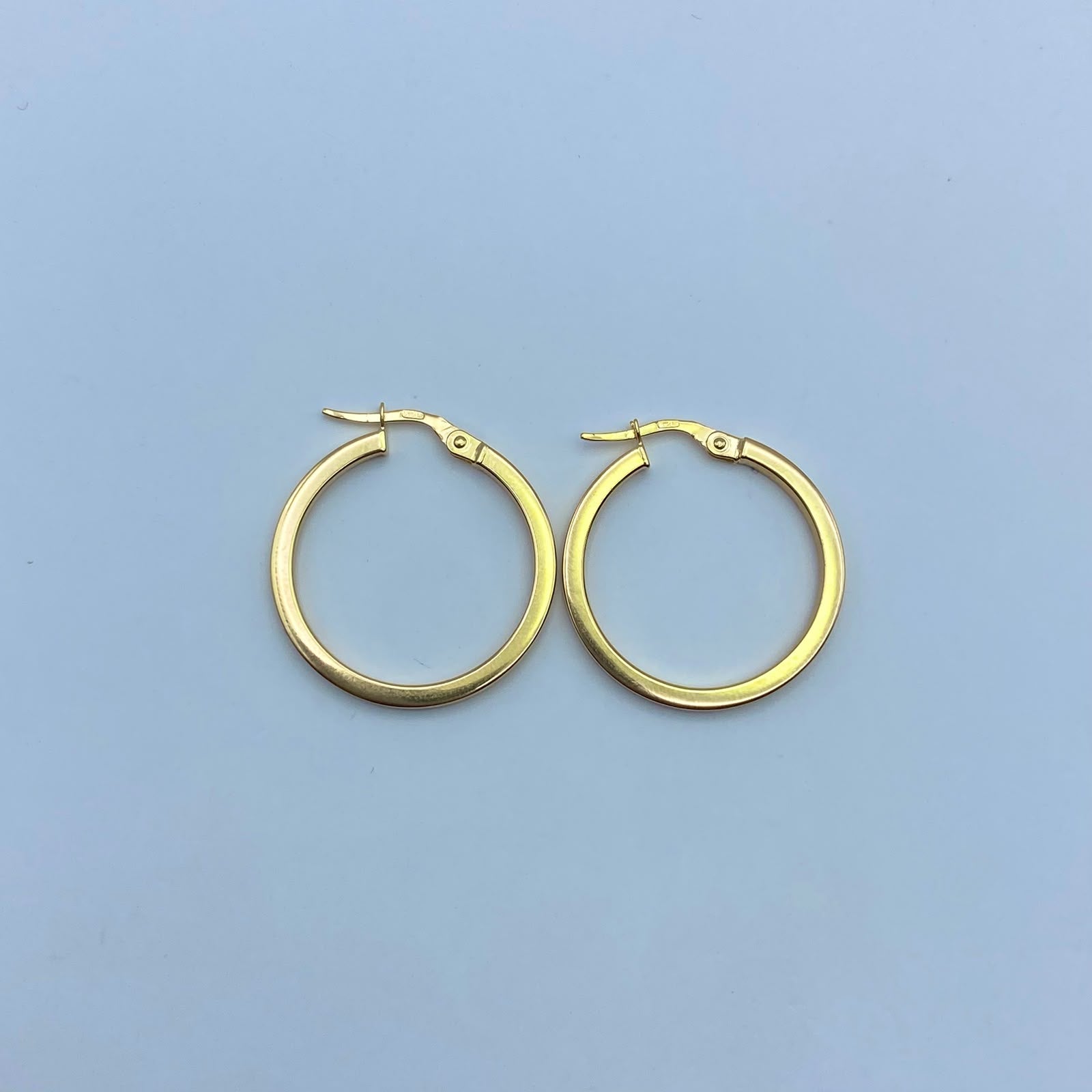 Candonga It delgada lisa Oro amarillo 18k 1,85 Gr / 2,5 Cm