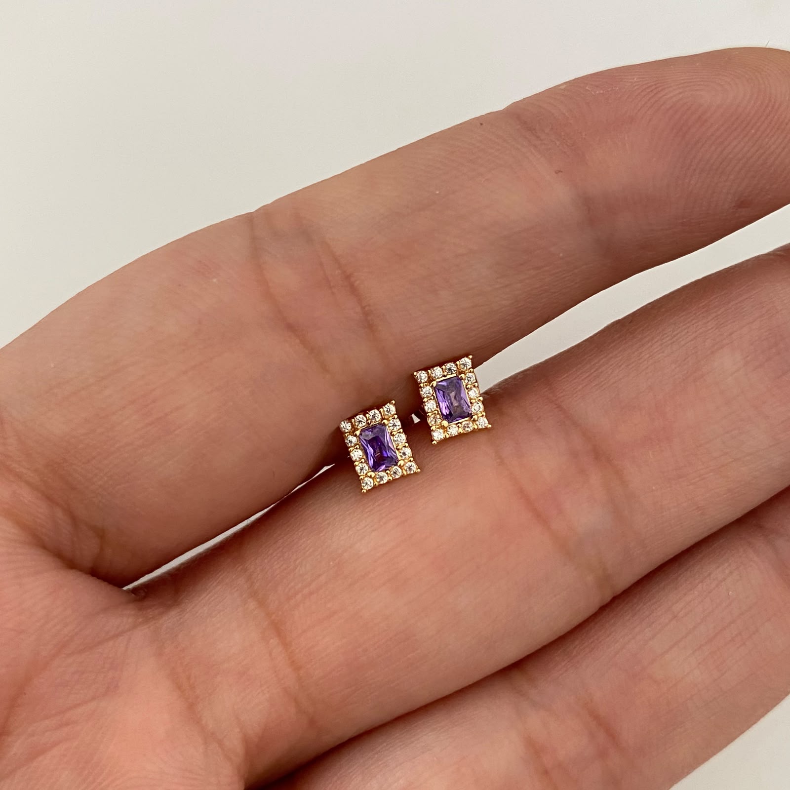 Topos Cuadros Casting Morado Oro amarillo 18k 0,75 Gr / 4,8 mm
