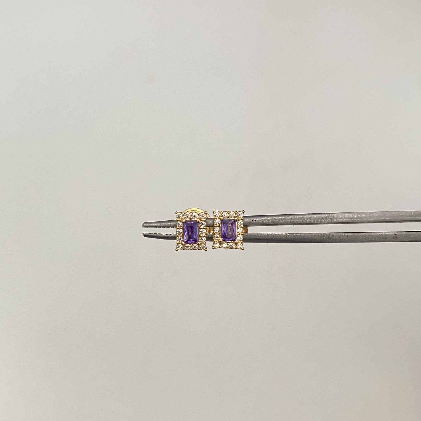 Topos Cuadros Casting Morado Oro amarillo 18k 0,75 Gr / 4,8 mm