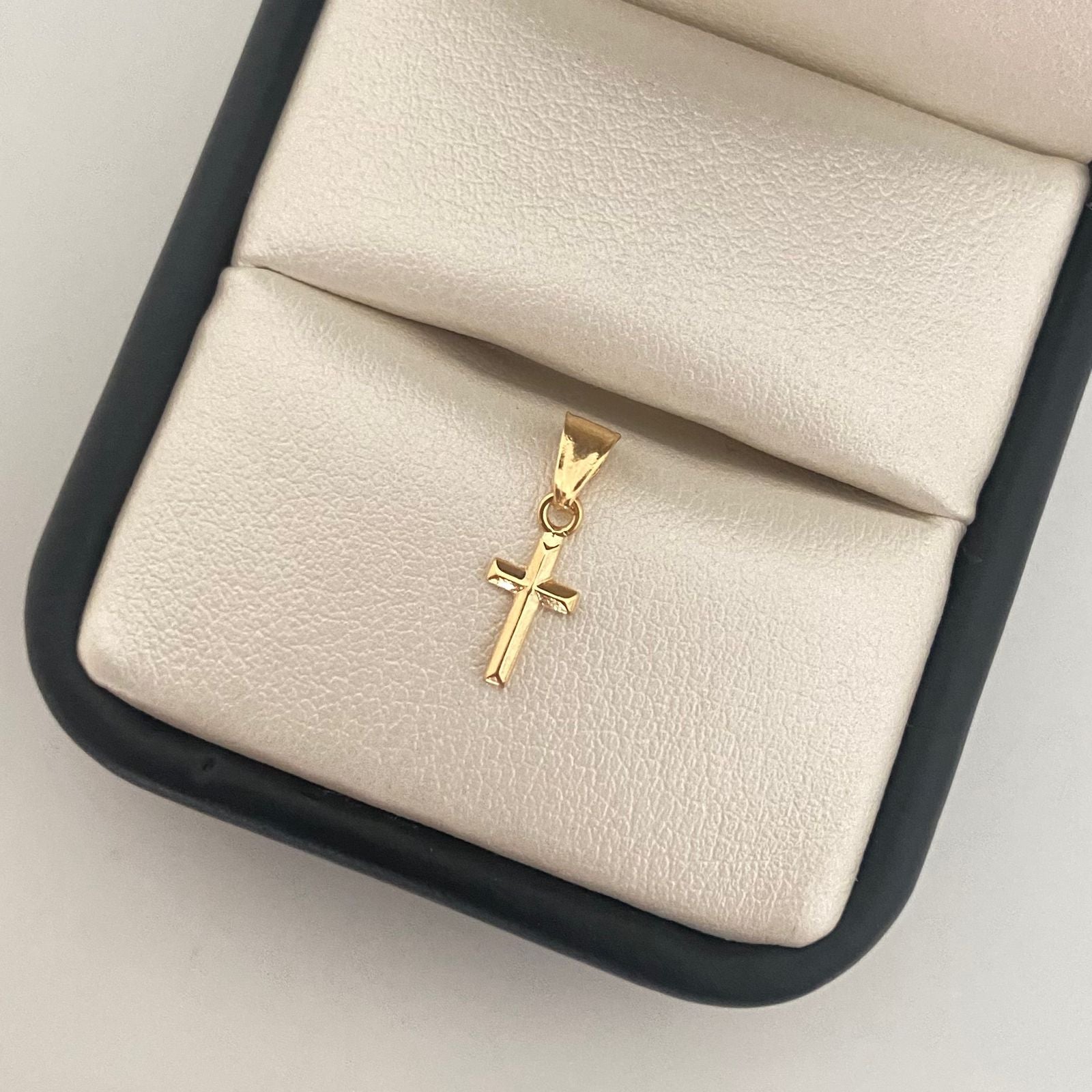 Dije cruz biselada mini Oro amarillo 18k 0,15 Gr / 1,5 Cm