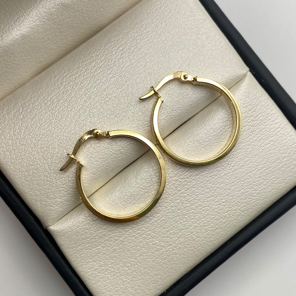 Candonga lisa vs Oro amarillo 18k 2 Gr / 2,3 Cm