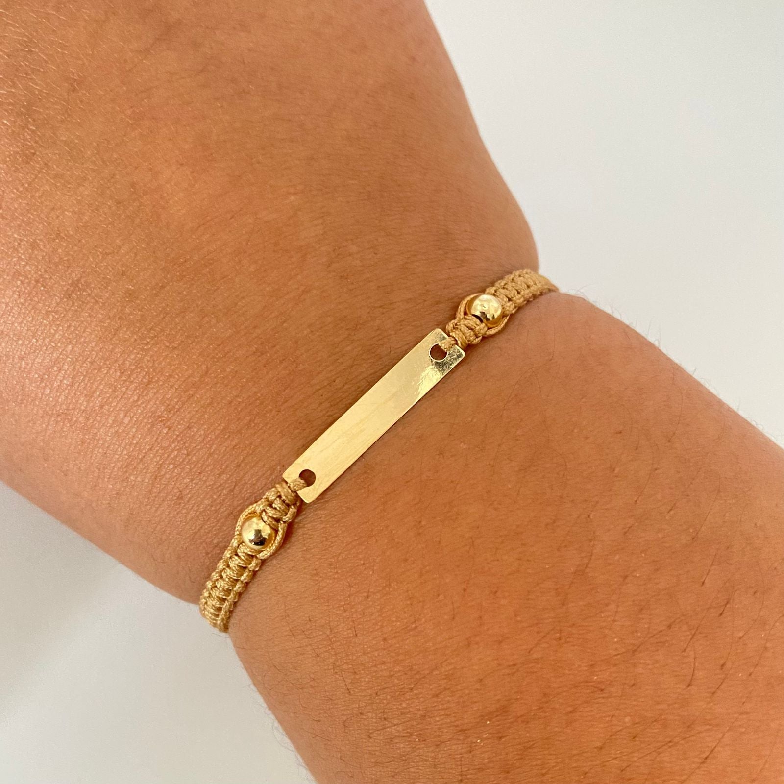 Pulsera tejida con placa rectangular balines lisos #4 Oro amarillo 18k 0,5 Gr