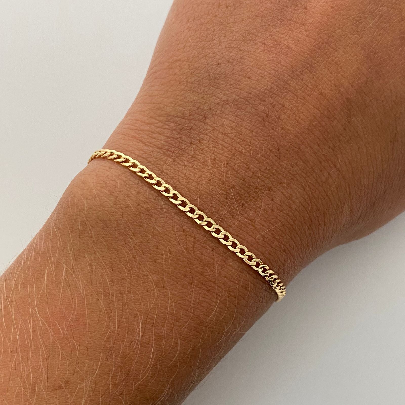 Pulso It Cubana Oro amarillo 18k 1,5 Gr / 2,4 mm / 19 Cm