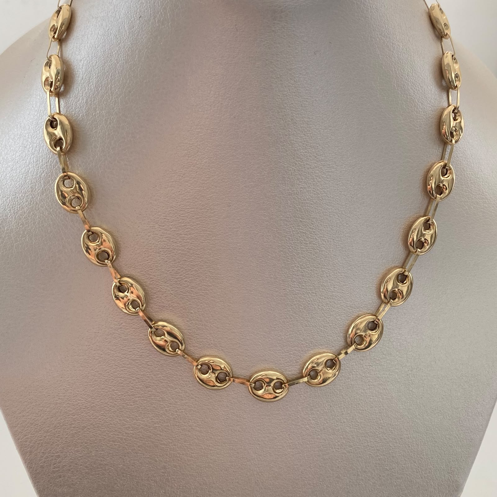Cadena Gc Liso Oro amarillo 18k 17,45 Gr / 8,3 mm / 60 Cm Broche 1,00