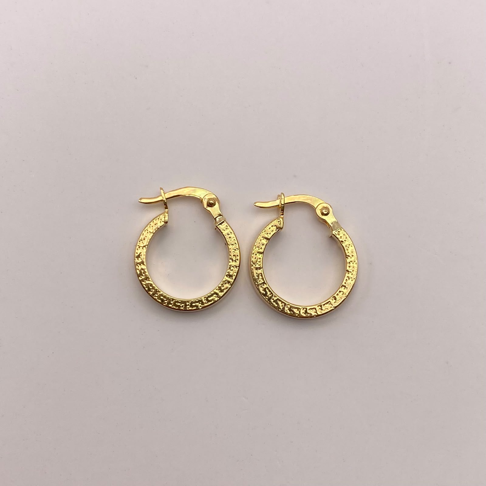 Candonga lisa vs Oro amarillo 18k 1,15 Gr / 1,5 Cm