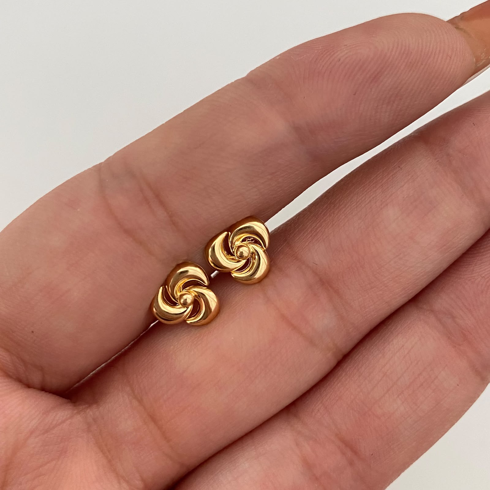 Topos Nudo Plano Oro amarillo 18k 0,65 Gr / 8 mm