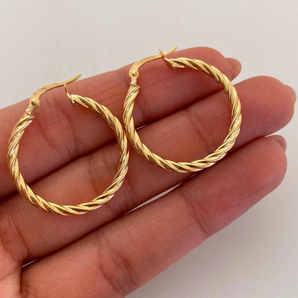 Candonga Entorchada Oro amarillo 18k 2,1 Gr / 2,8 Cm