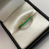 Anillo churumbela 15 esmeraldas 0.04 qt Oro amarillo / Talla 7 / 2,45 Gr