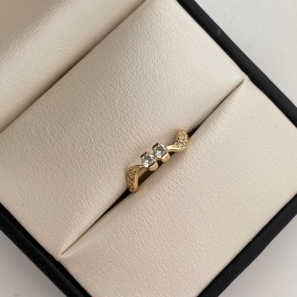 Anillo Solitario doble circon Oro amarillo 18k / Talla 6 / 1,7 Gr / 1,5 mm