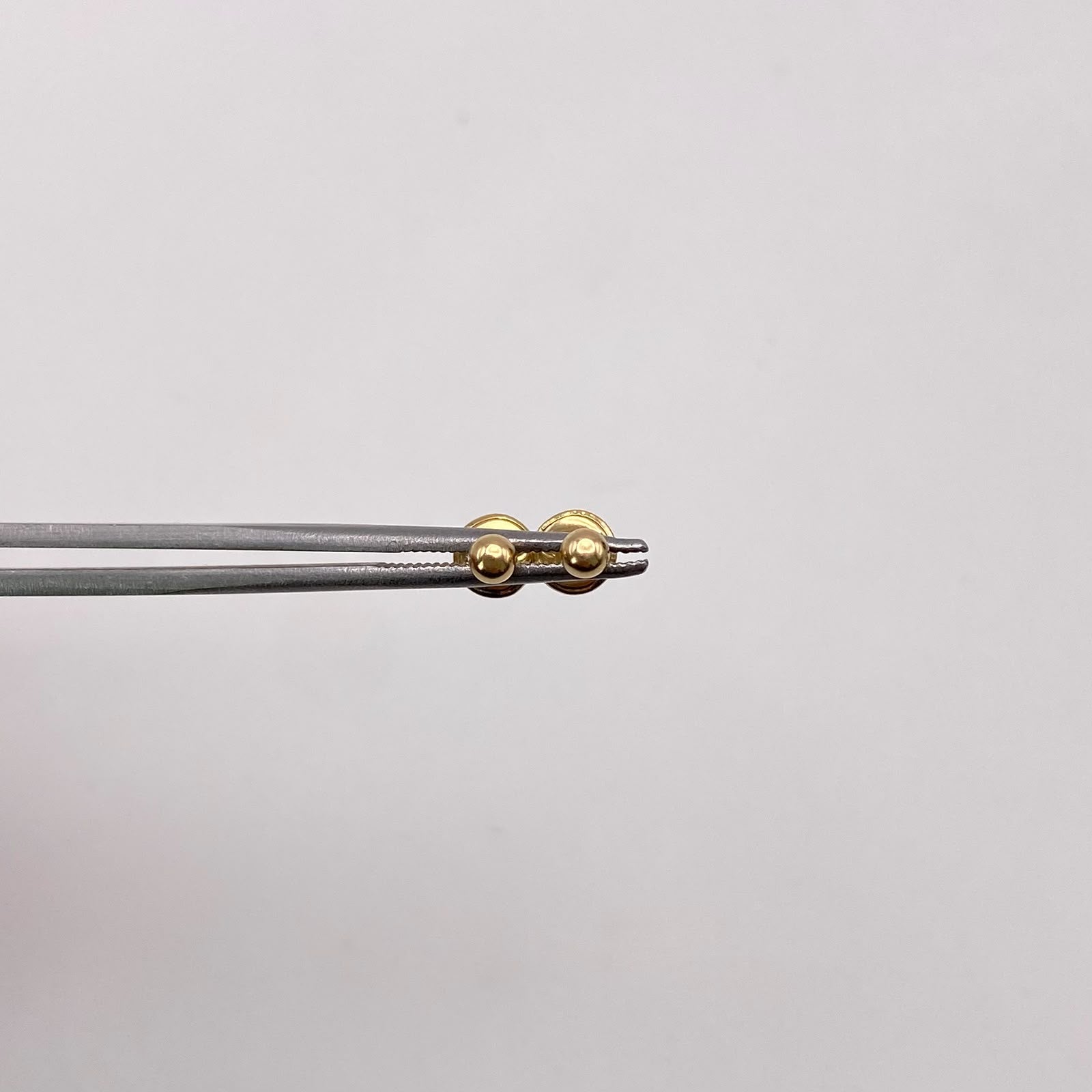 Topos bola lisa 3mm Oro amarillo 18k 0,4 Gr