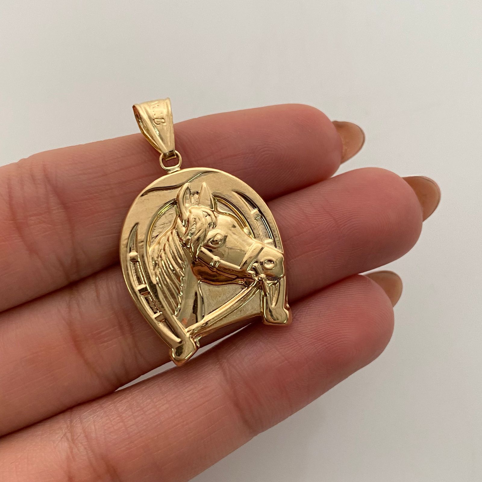 Dije Herradura de Caballo Oro amarillo 18k 2,55 Gr / 22,2 mm / 3,3 Cm