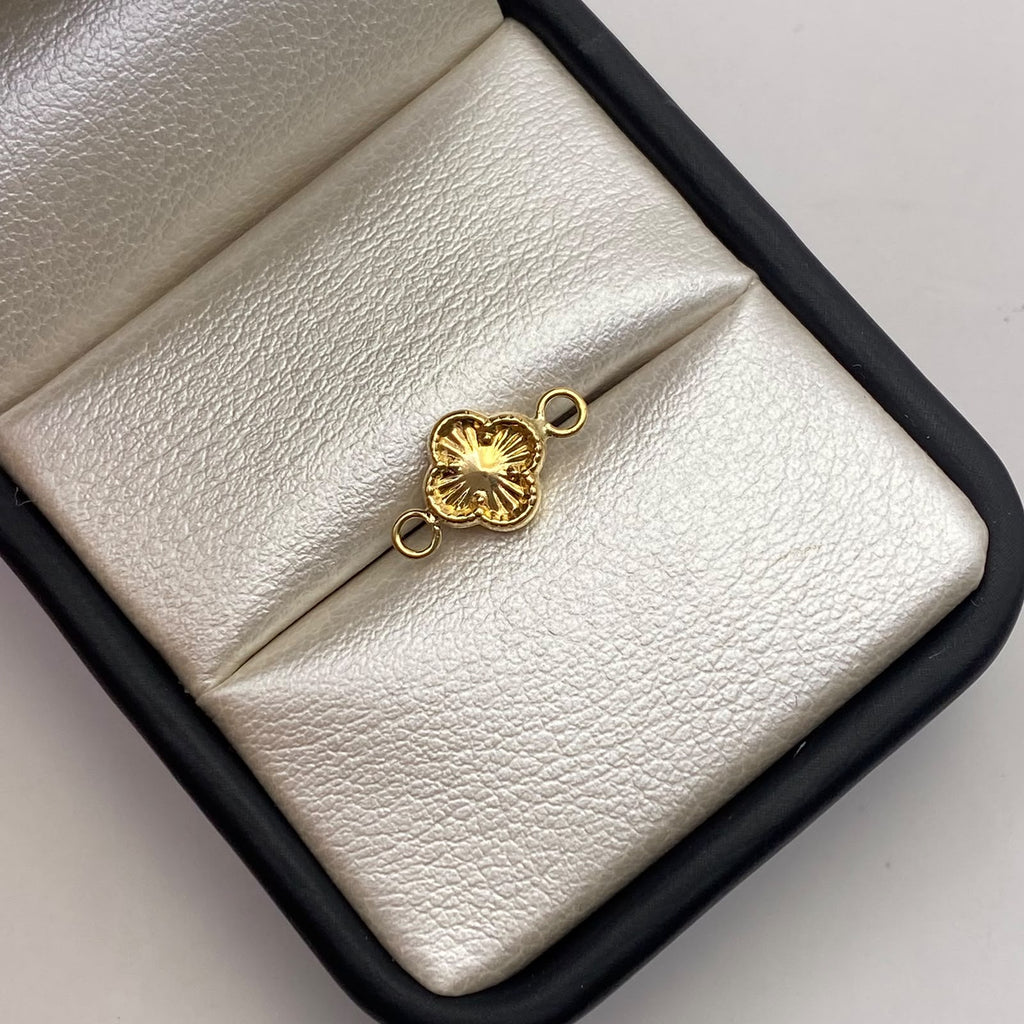 Herraje trebol diamantado Oro amarillo 18k 0,41 Gr / 1,3 Cm