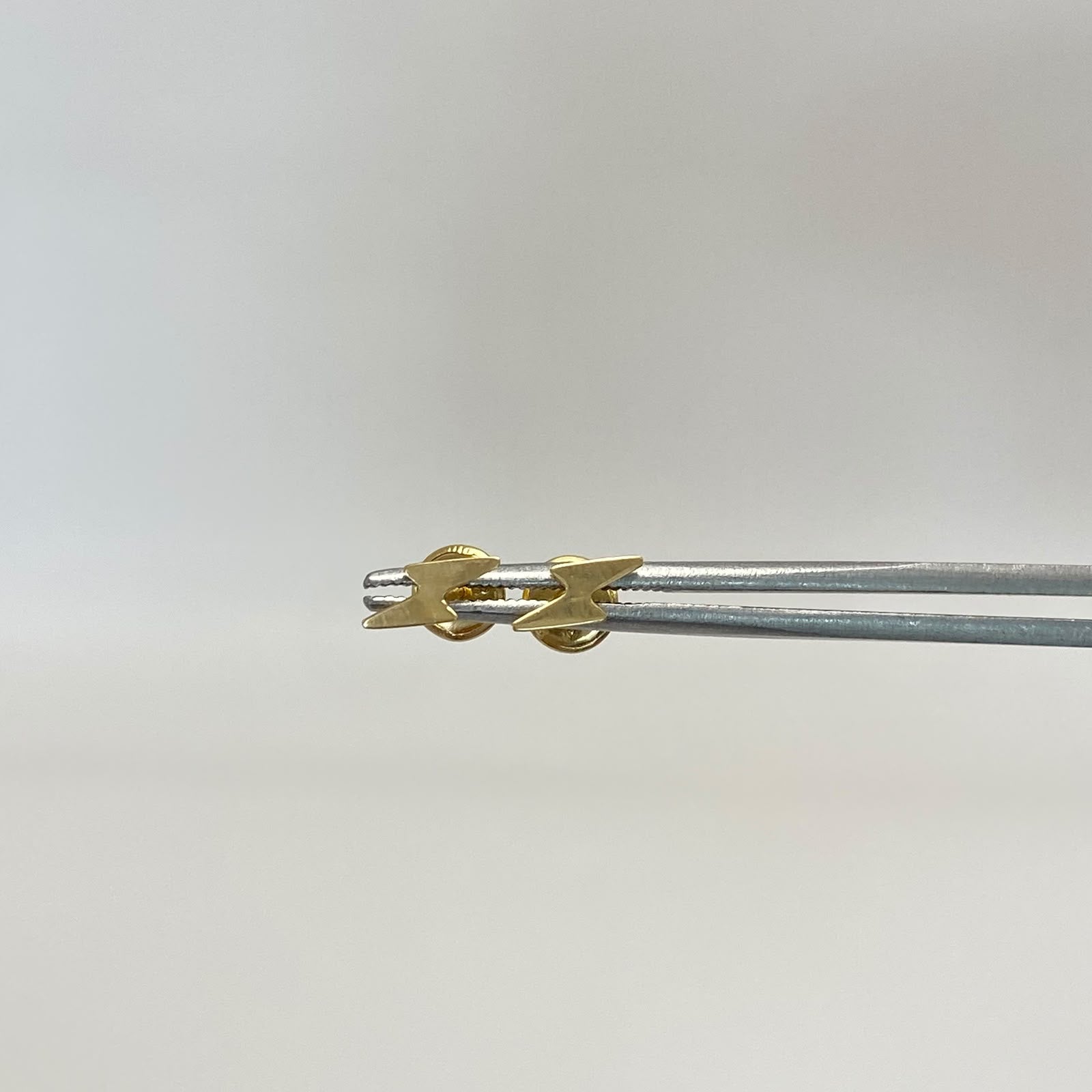 Topos rayo Oro amarillo 18k 0,45 Gr / 3,4 mm