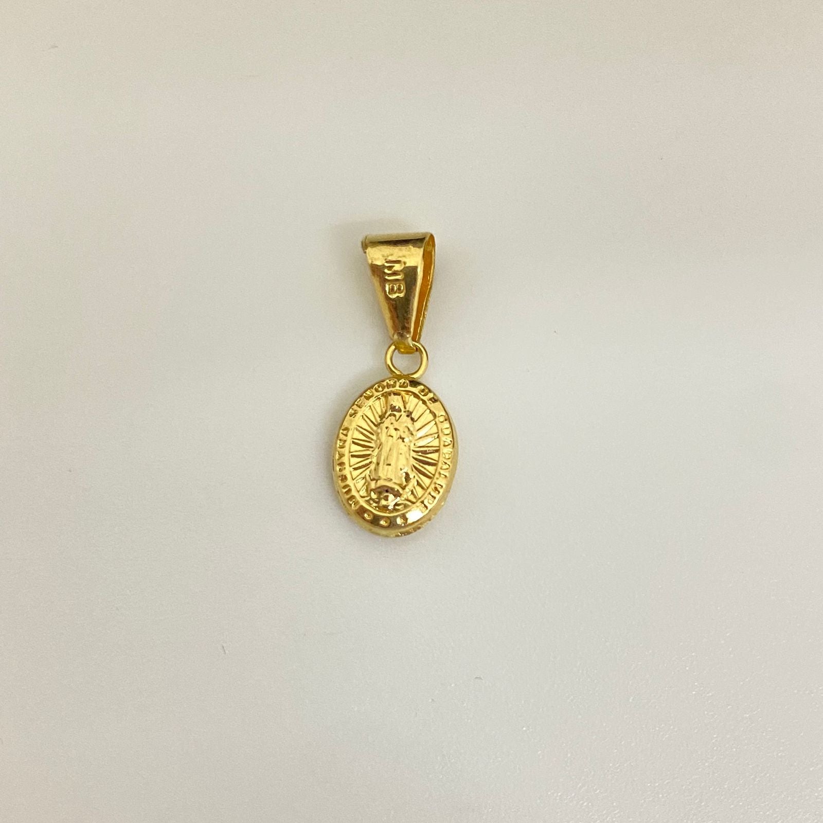 Dije virgen guadalupe Oro amarillo 18k 0,6 Gr / 1,7 Cm