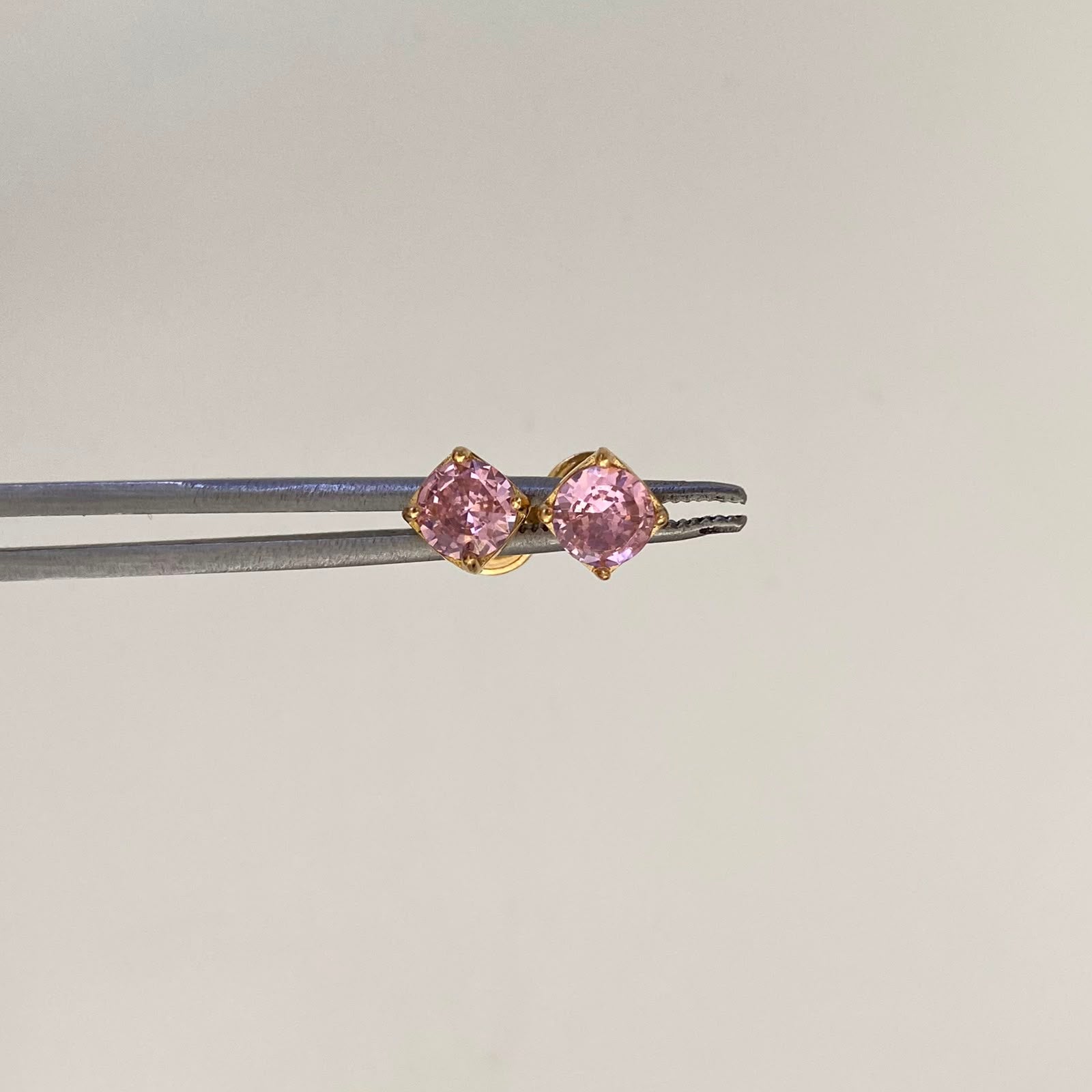 Topos Circon Rosa Oro amarillo 18k 1,1 Gr / 5 mm