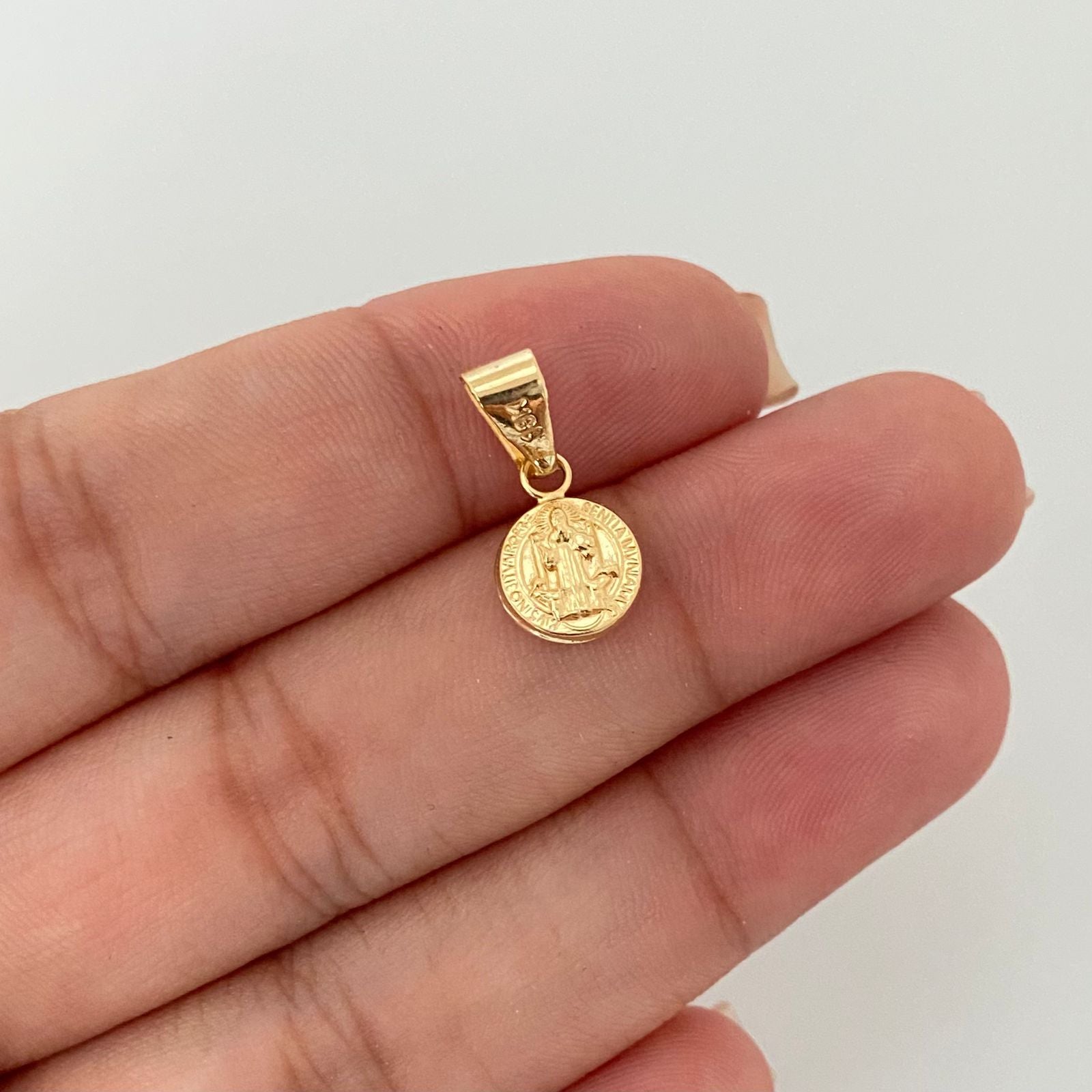 Dije san benito Oro amarillo 18k 0,5 Gr / 1,5 Cm