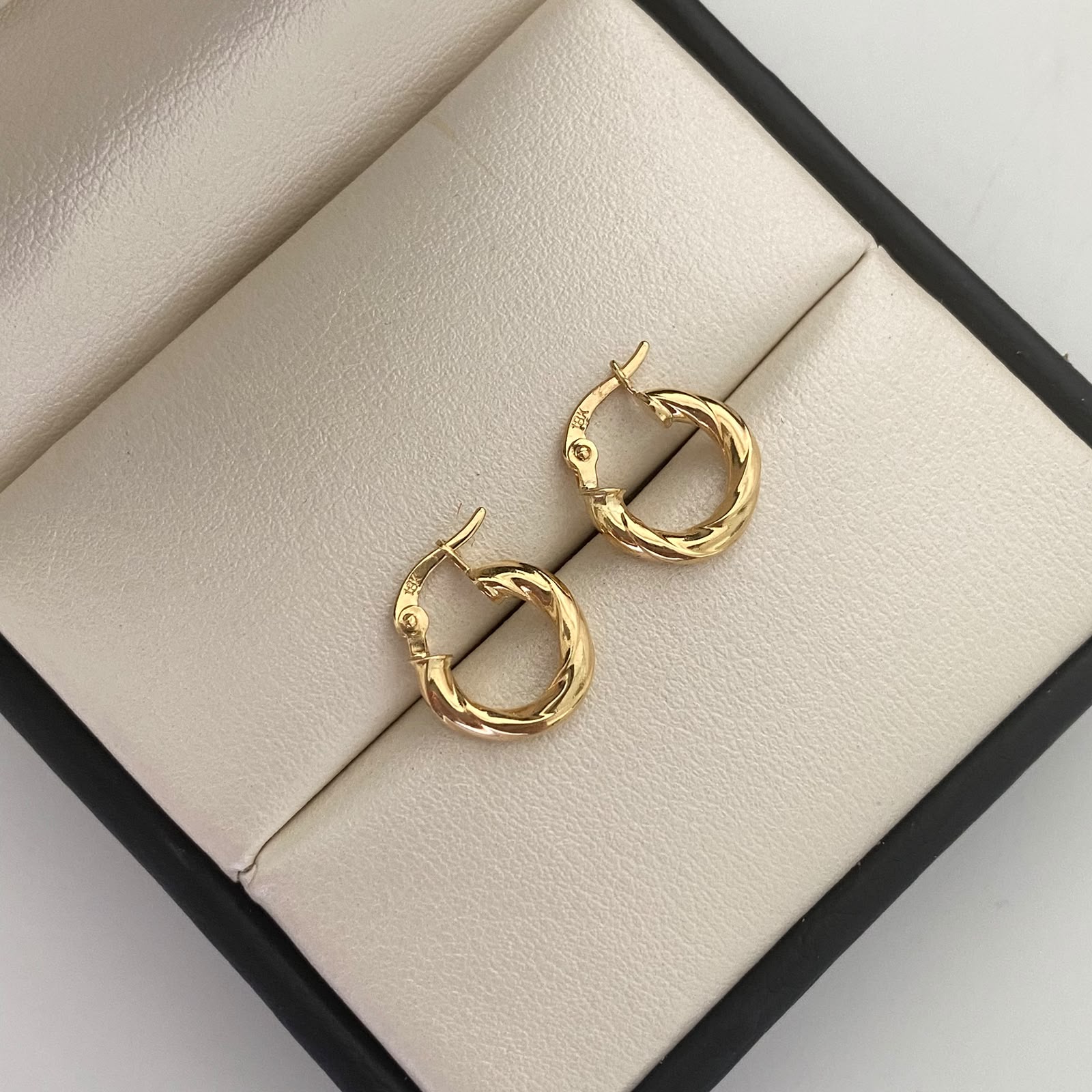 Candonga Entorchada Oro amarillo 18k 1,25 Gr / 1,2 Cm