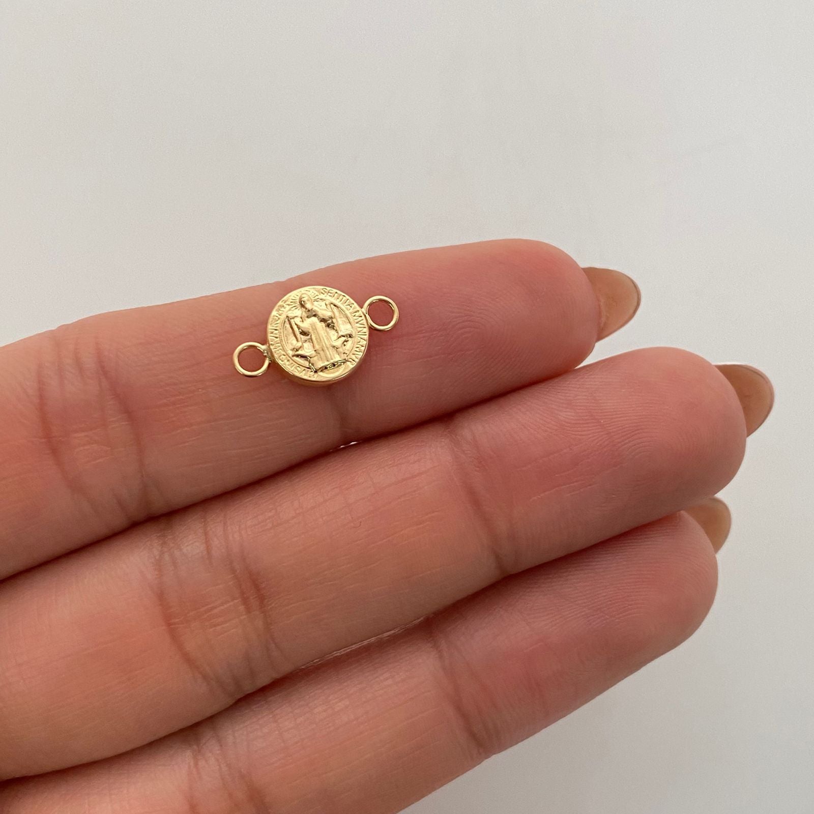 Herraje San Benito Oro amarillo 18k 0,3 Gr / 1,5 Cm