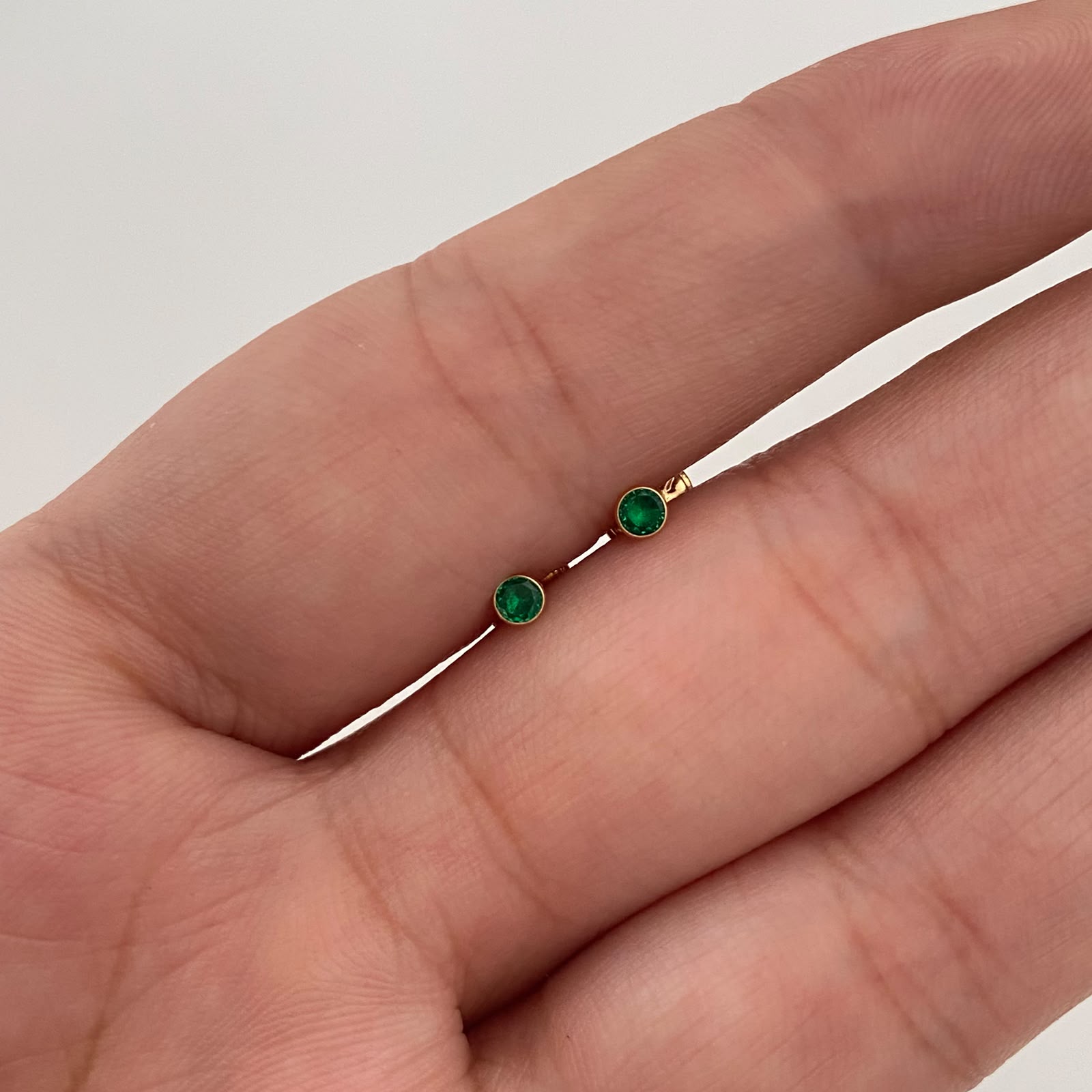 Topos Circon verde Oro amarillo 18k 0,4 Gr / 3 mm