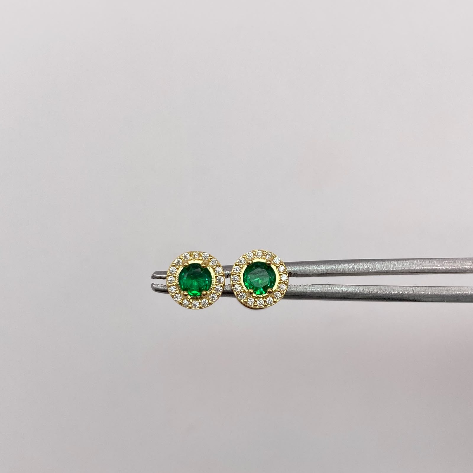 Topos circulo circones blancos y verde Oro amarillo 18k 0,95 Gr / 6,25 mm