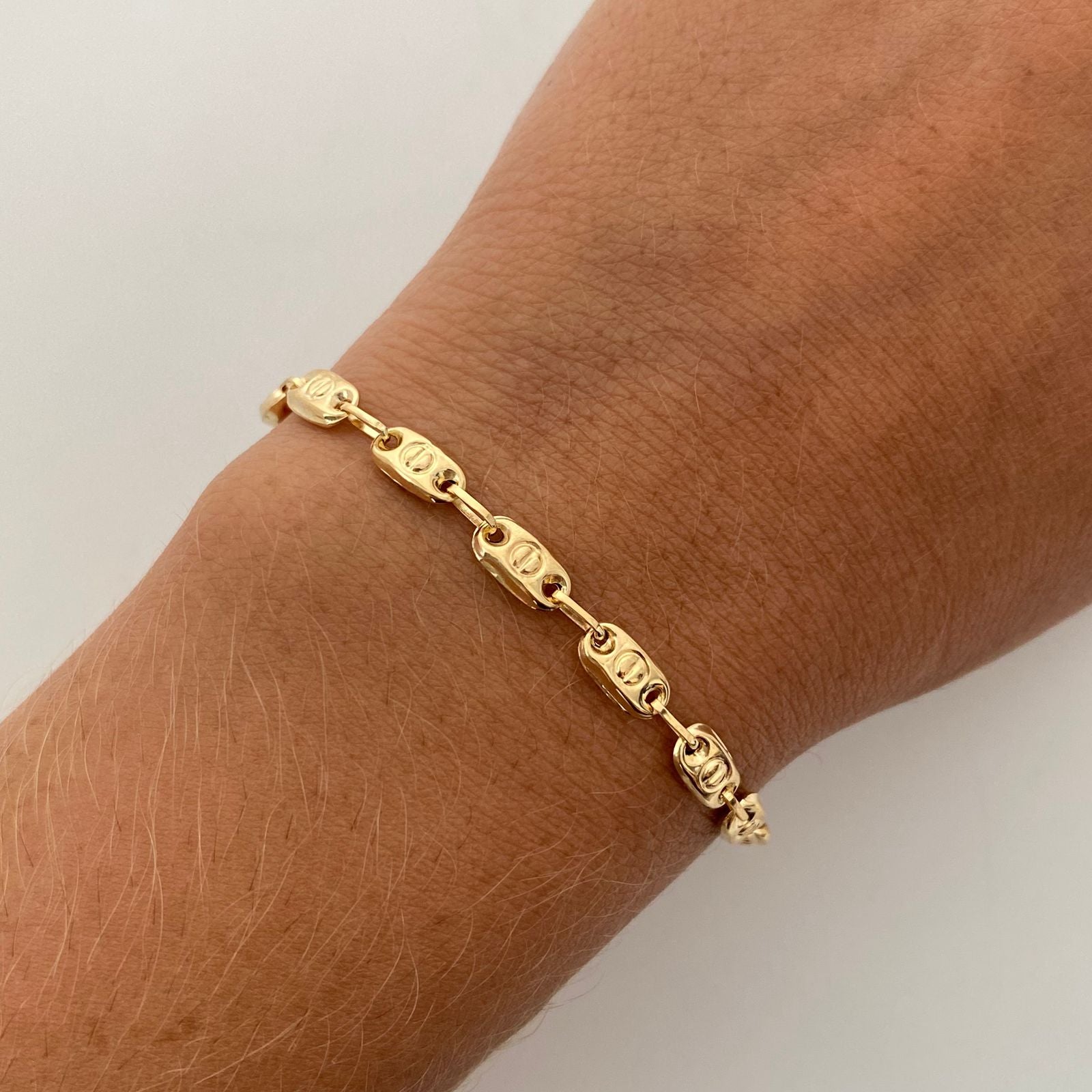 Pulso Rustico Oro amarillo 18k +1 / 3,20 Gr / 4,3 mm / 20 Cm Broche 0,60