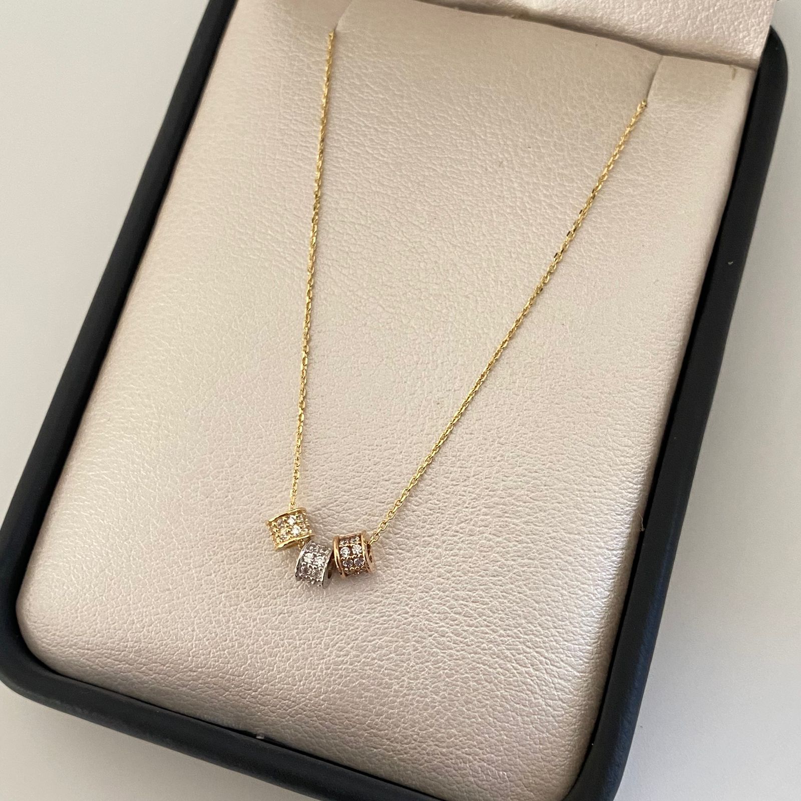 Cadena It set especial trio dije casting graduable Oro amarillo 18k +4 / 2,5 Gr / 1 mm / 45 Cm