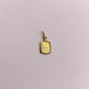 Dije letra M  Oro amarillo 18k 0,35 Gr / 6,8 mm / 1,3 Cm