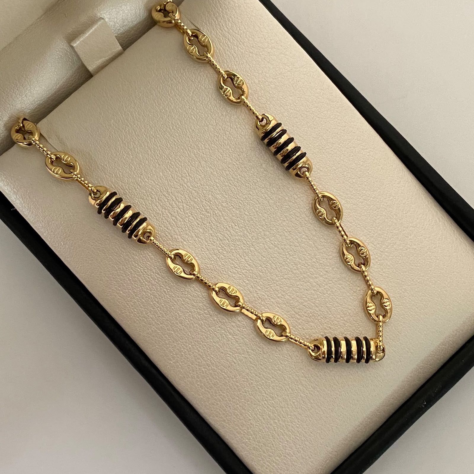 Cadena Rustica Gc Oro amarillo 18k 15,75 Gr / 9,8 mm / 60 Cm Broche 0,60