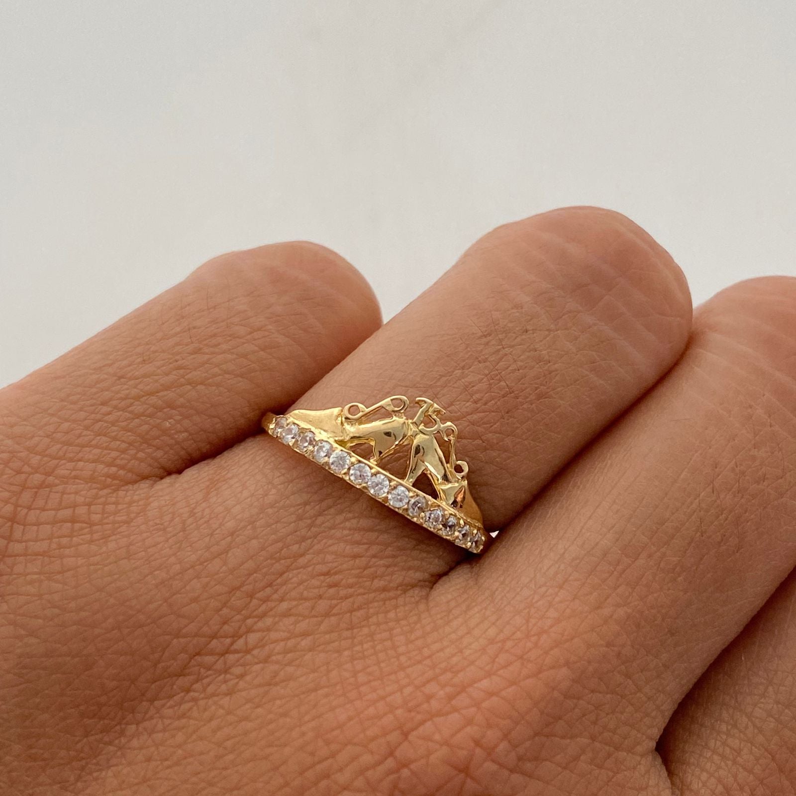 Anillo 15 Tacones Oro amarillo 18k / Talla 7 / 1,7 Gr