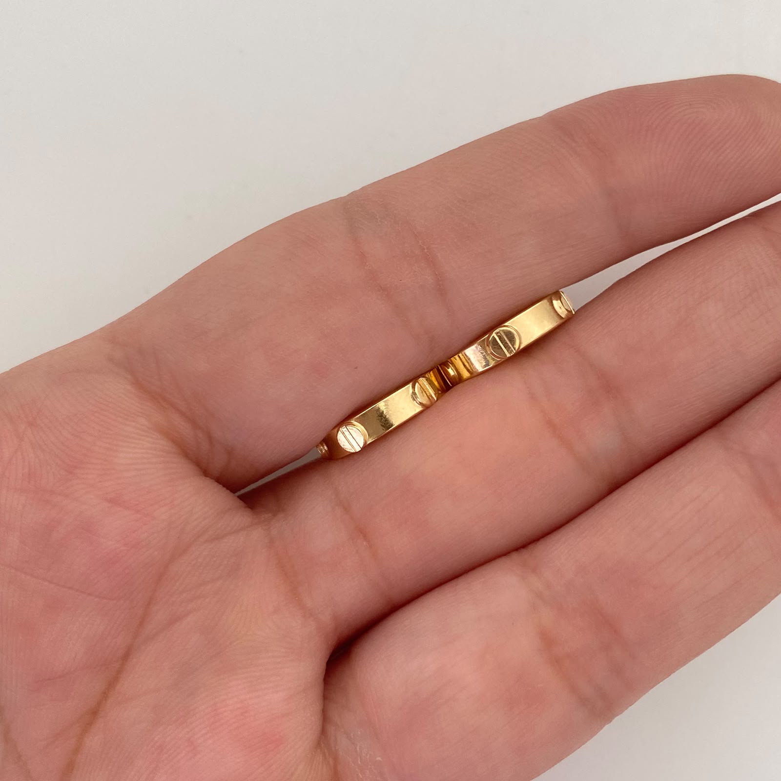 Candonga Sello Oro amarillo 18k 1,5 Gr / 1,6 Cm