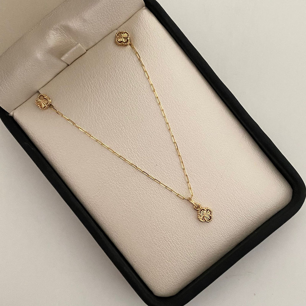 Cadena It set con dije de trebol y topos diamantados  Oro amarillo 18k 2,95 Gr / 1,1 mm / 50 Cm