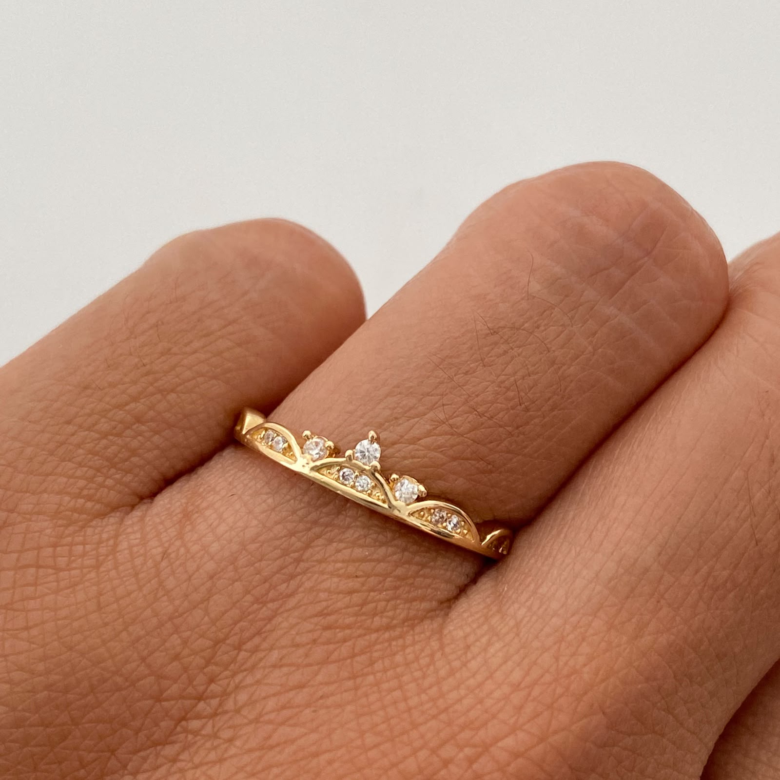Anillo 15 Tiara Casting Blanco Oro amarillo 18k / Talla 7 / 1,8 Gr