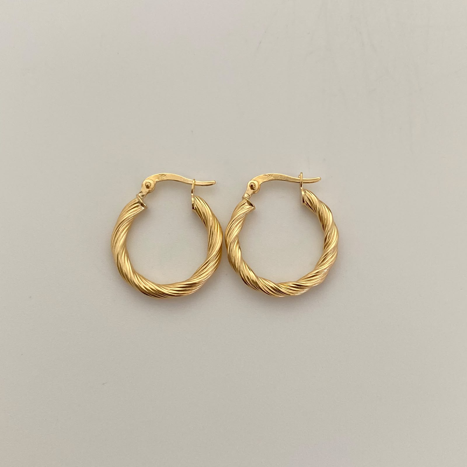 Candonga Entorchada Oro amarillo 18k 1,7 Gr / 2,2 Cm