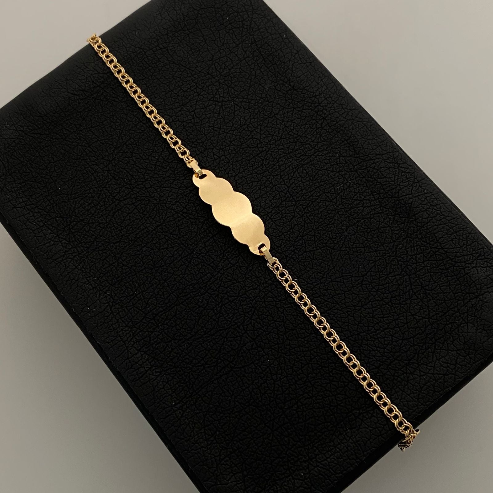 Pulso bebé aro seguido placa nube Oro amarillo 18k 1,55 Gr / 7,8 mm / 15 Cm Broche 0,15