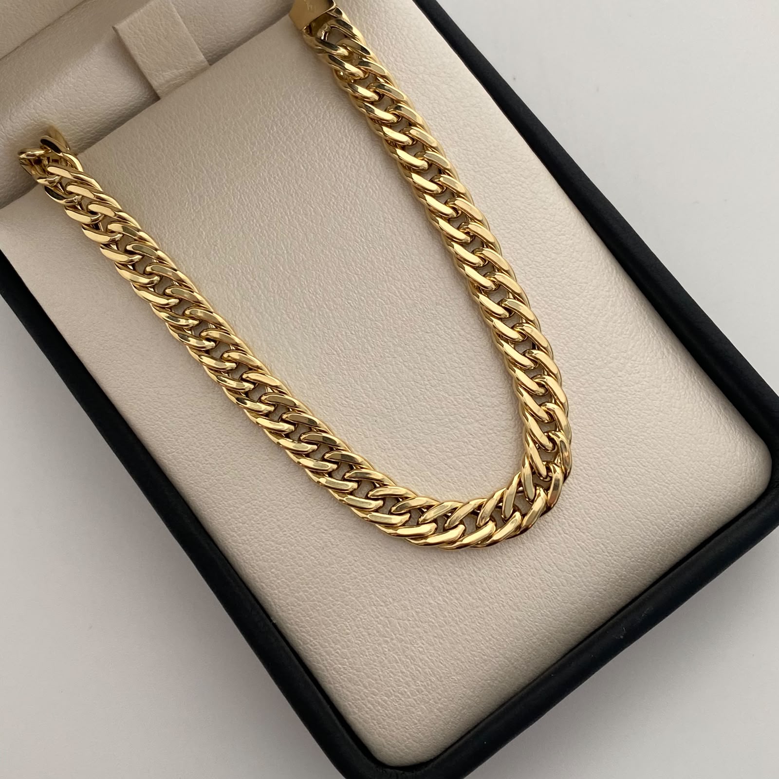 Pulso It Cubana Oro amarillo 18k +1 / 6,4 Gr / 6,3 mm / 20,7 Cm