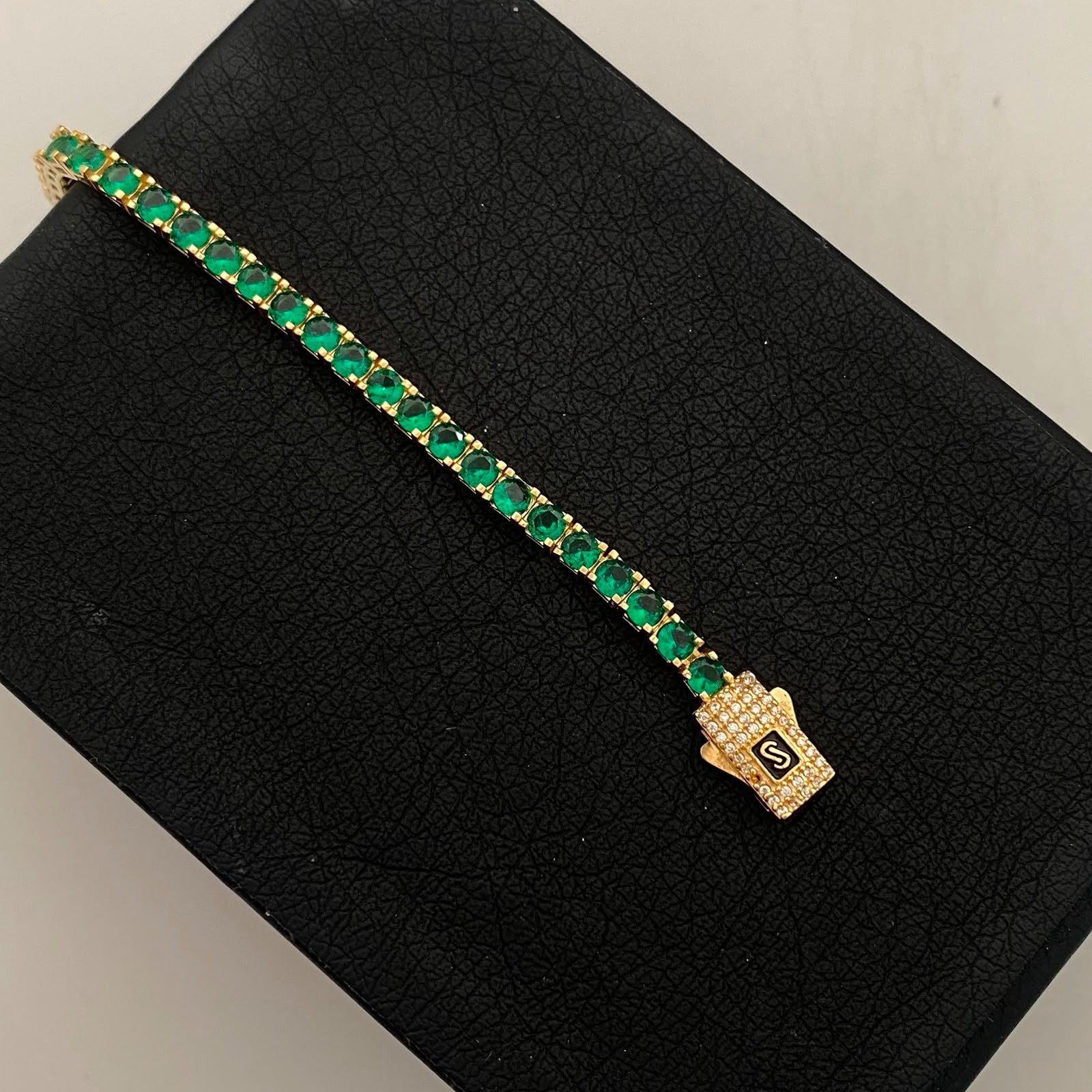 Pulso Tennis Circon Verde Oro amarillo 18k +4 / 10,1 Gr / 3,3 mm / 19,8 Cm