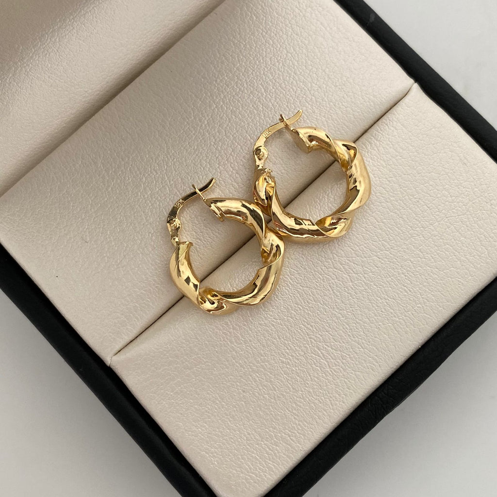 Candonga Entorchada Oro amarillo 18k 2 Gr / 1,7 Cm