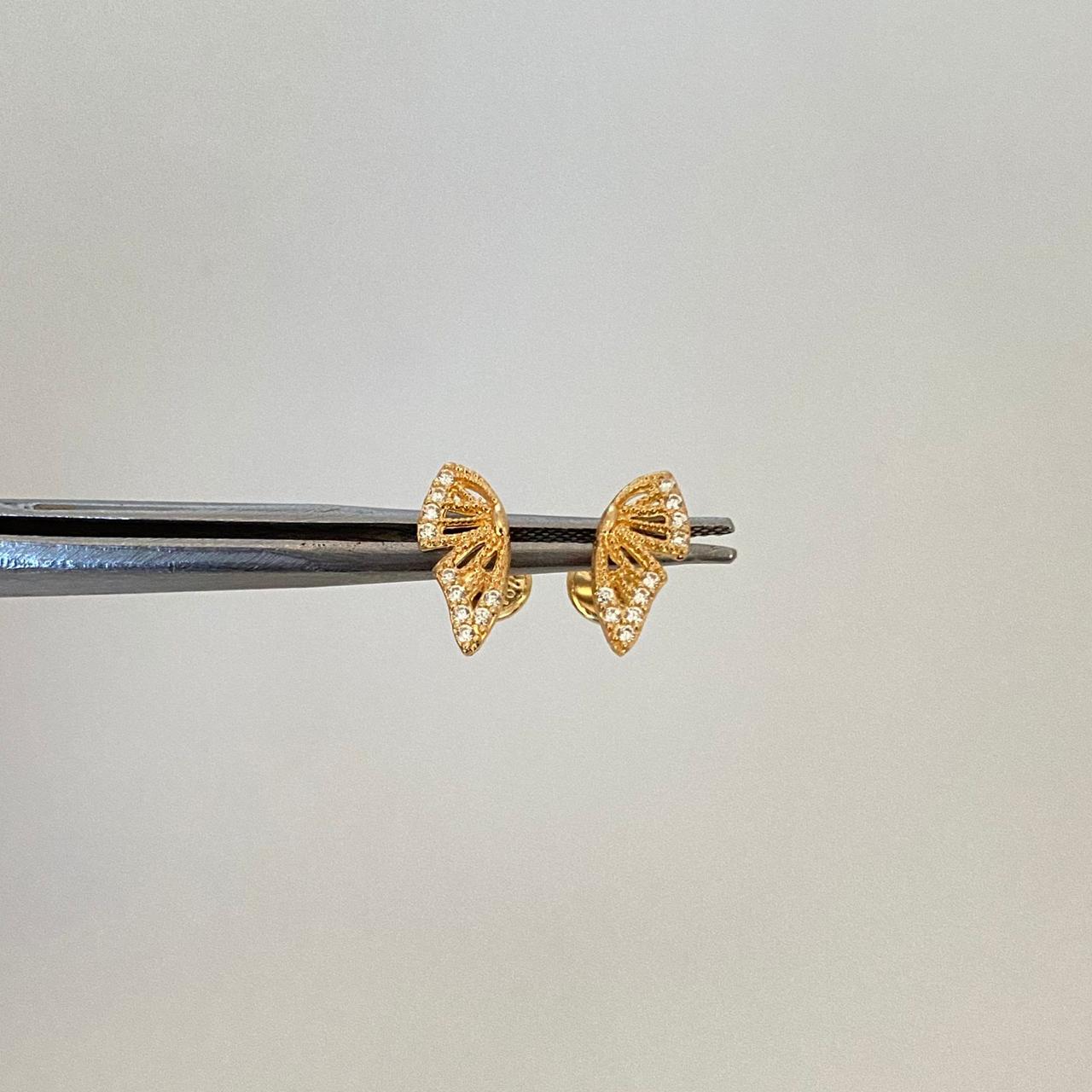 Topos ala mariposa casting Oro amarillo 18k 1,1 Gr / 5,2 mm