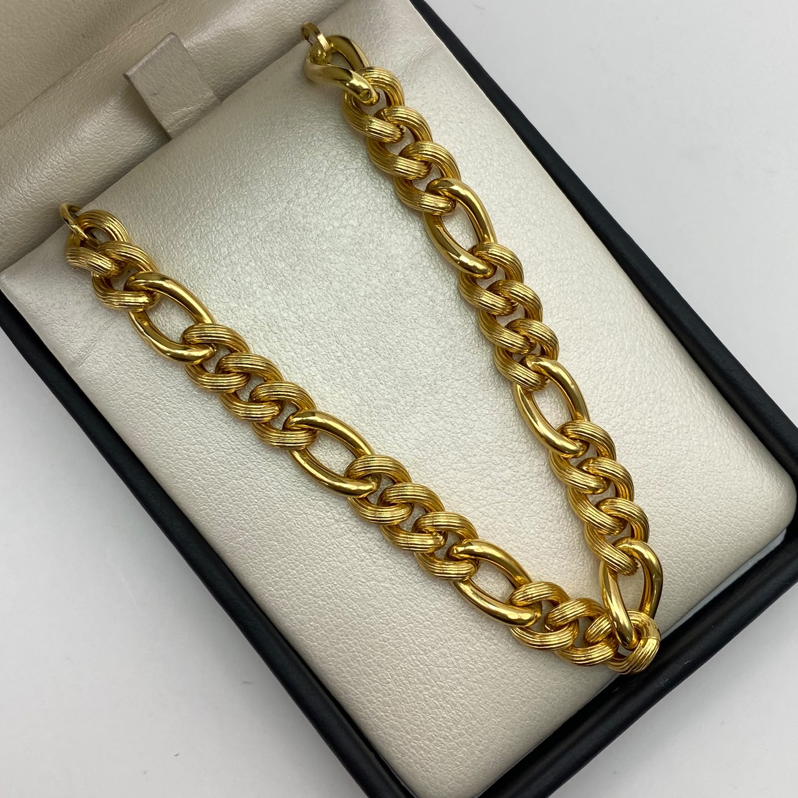 Pulso It 3x1 Oro amarillo 18k +4 / 9,85 Gr / 8,5 mm / 19,8 Cm