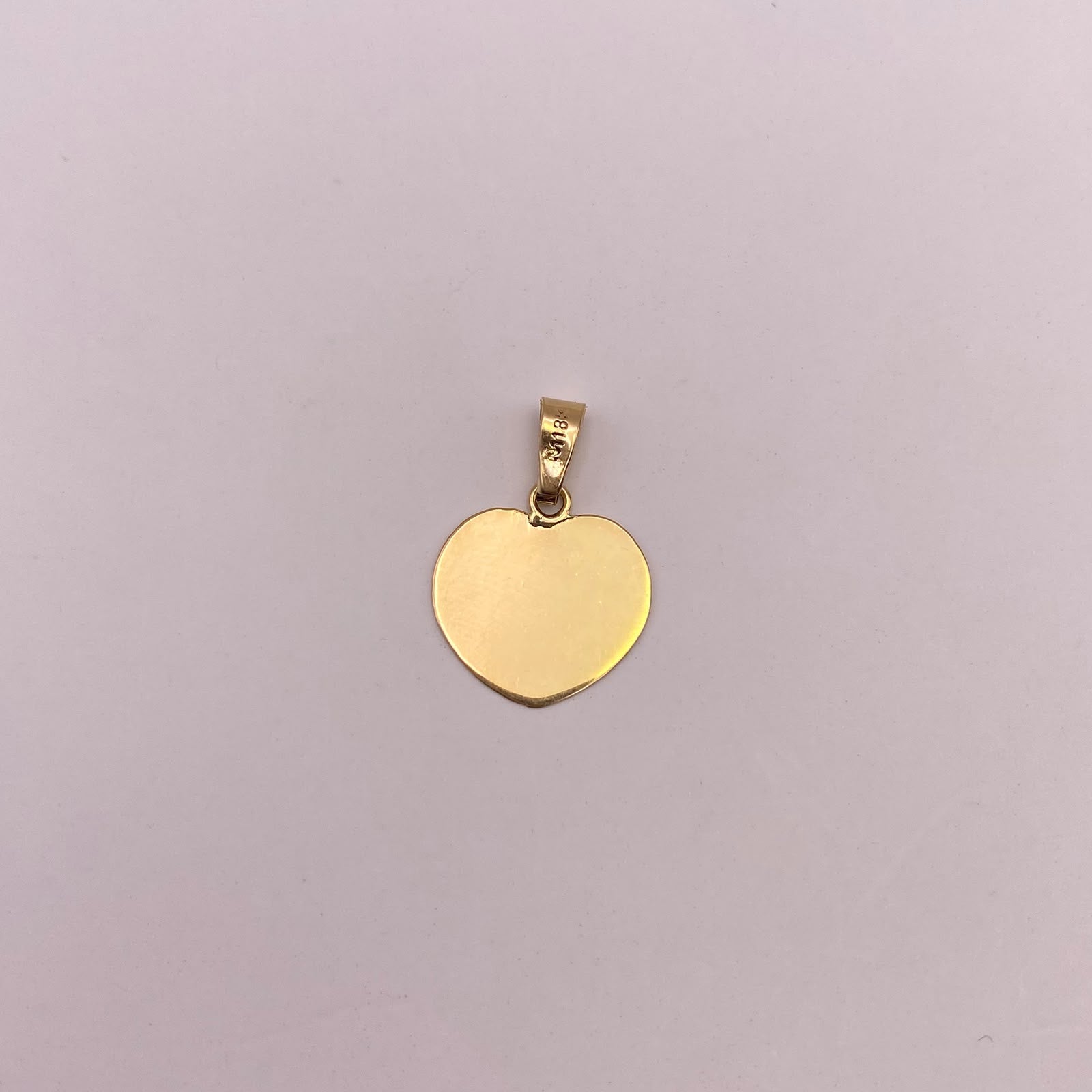 Dije placa fotograbado corazón  Oro amarillo 18k 0,69 Gr / 14,10 mm / 2 Cm
