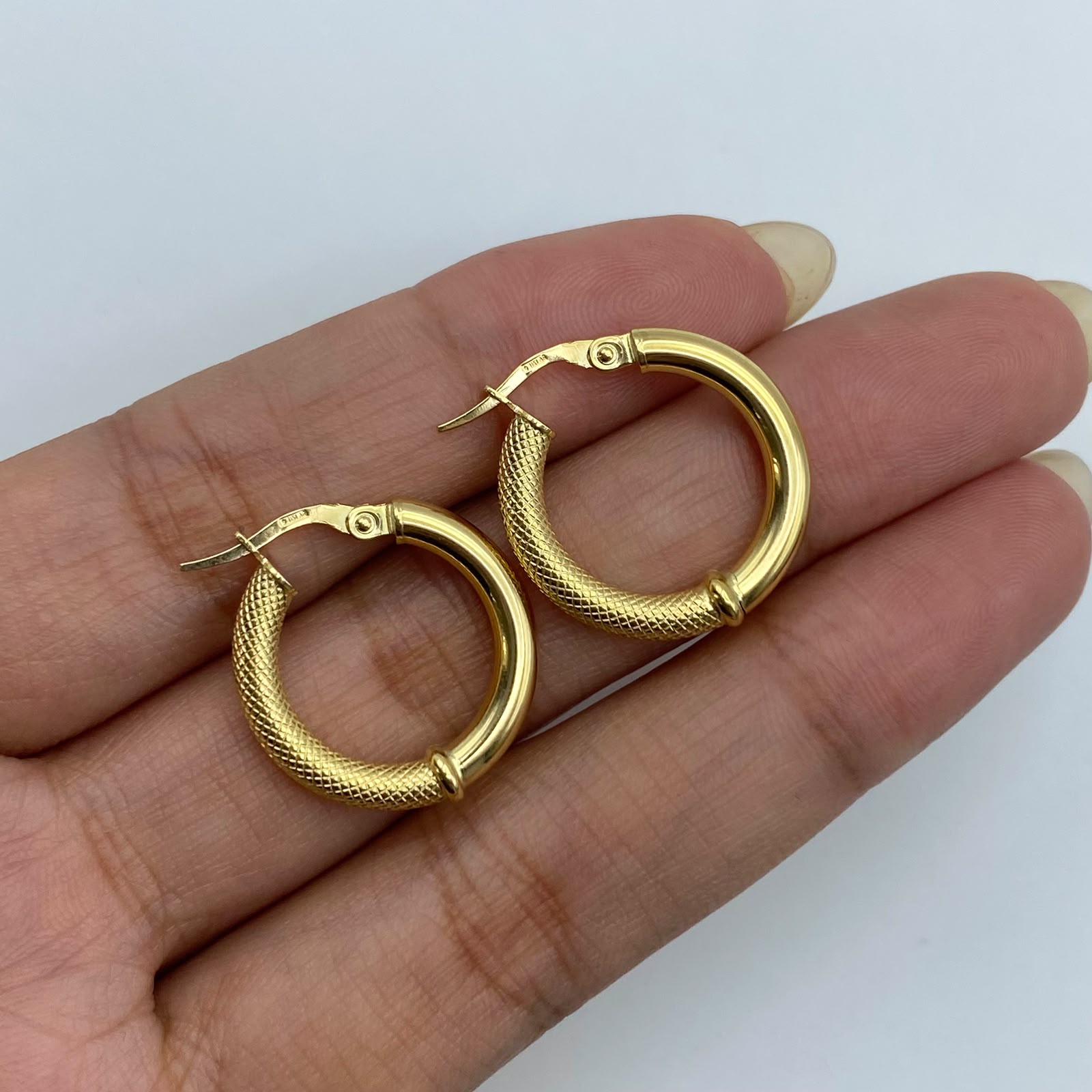 Candonga It lisas serpiente Oro amarillo 18k 2,15 Gr / 2 Cm