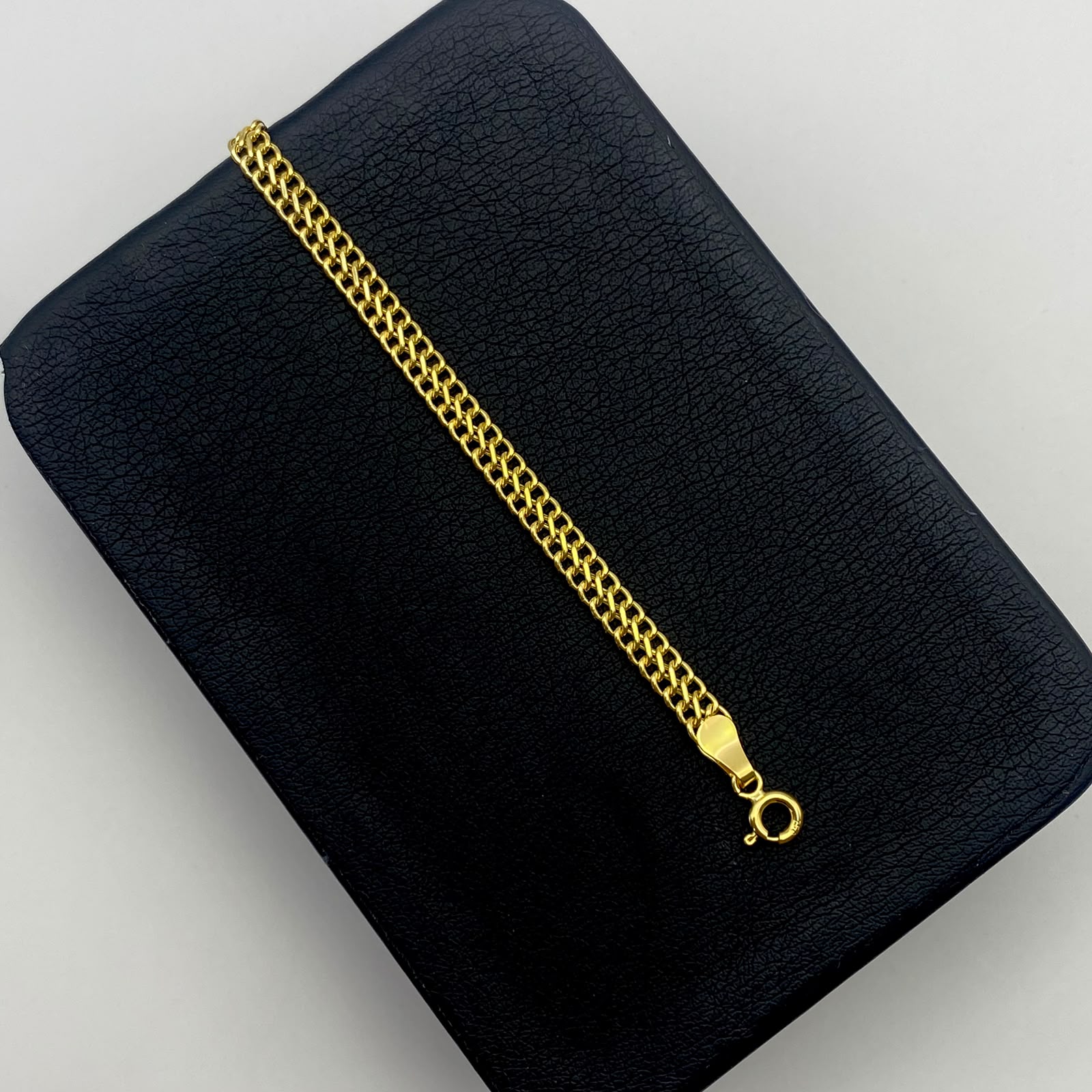 Pulso It Sedusa Oro amarillo 18k +2 / 2,89 Gr / 4,3 mm / 19,1 Cm