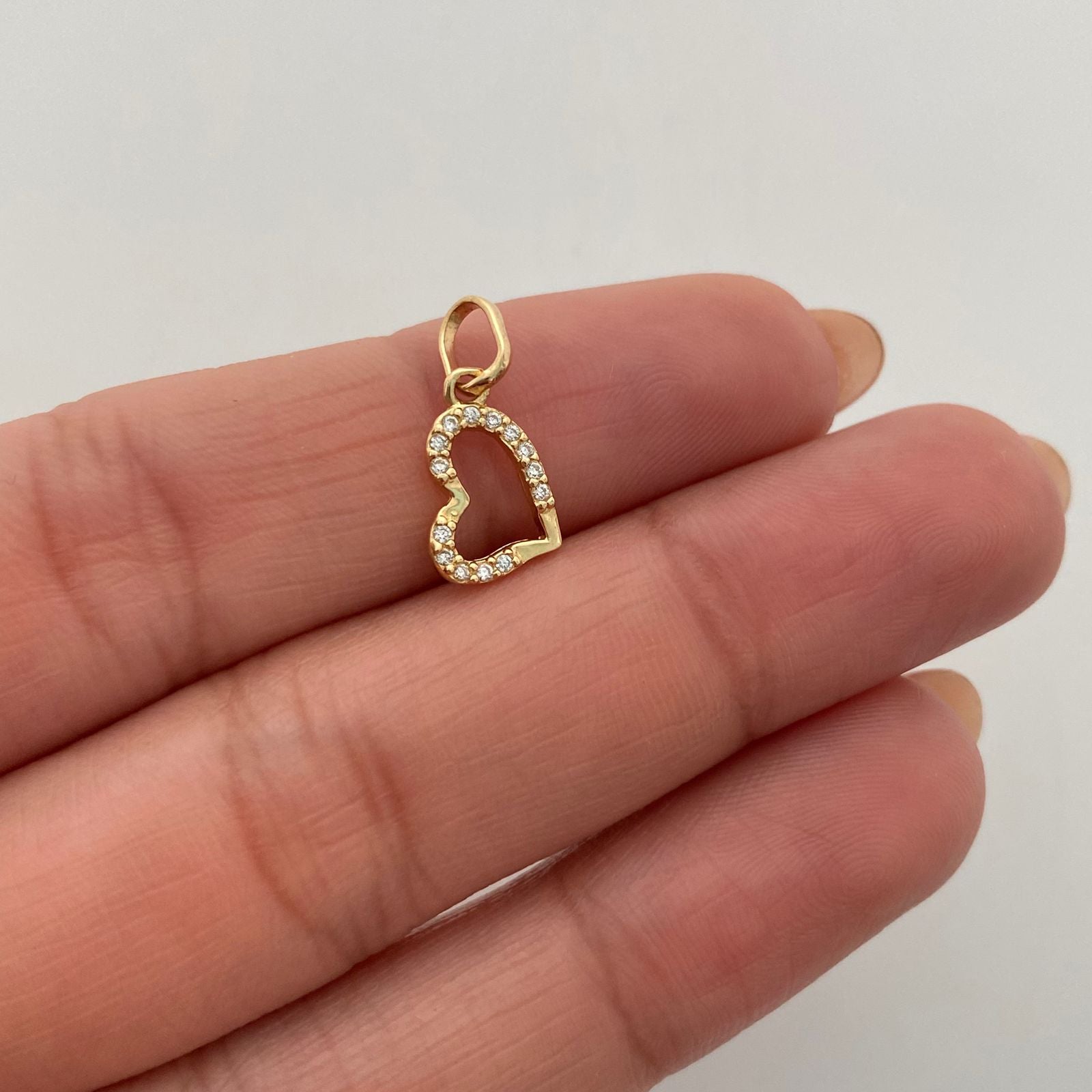 Dije Corazon casting blanco Oro amarillo 18k 0,65 Gr / 7,5 mm / 1,56 Cm